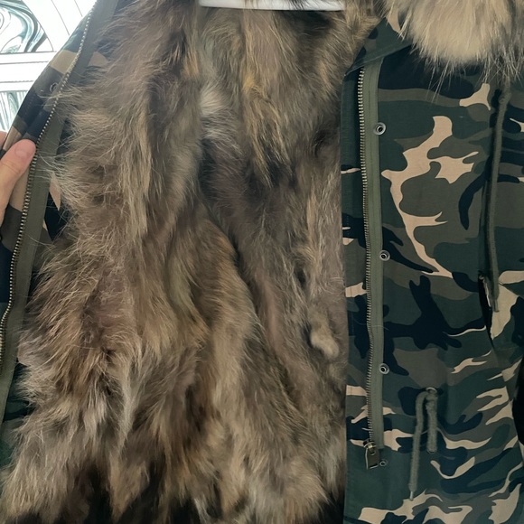 100% Raccoon Fur Coat - Picture 2 of 5